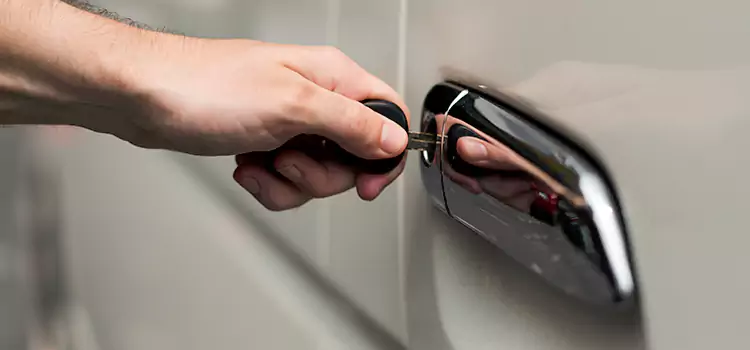 Why Choose Our Auto Locksmith Team in Lutz, FL?