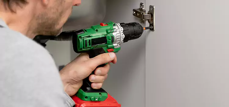 Commercial Door Hinge Repair Lutz