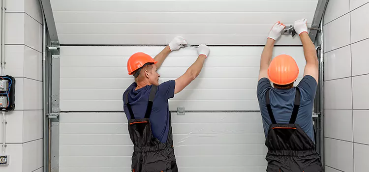 Choose Us for Your Garage Door Needs in Lutz