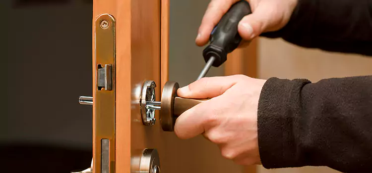Semi Truck Locksmith Lutz
